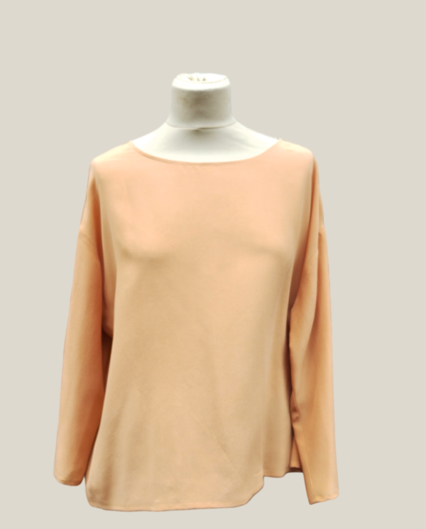 Blusa 100% seta albicocca con retro sui bottoncini, manica 3/4