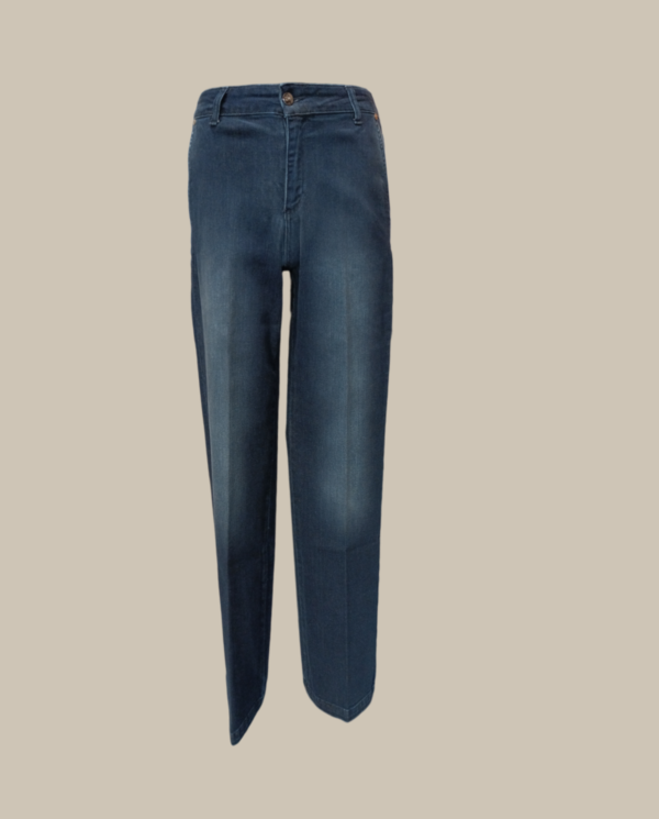 Jeans gamba dritta, taglio a vita