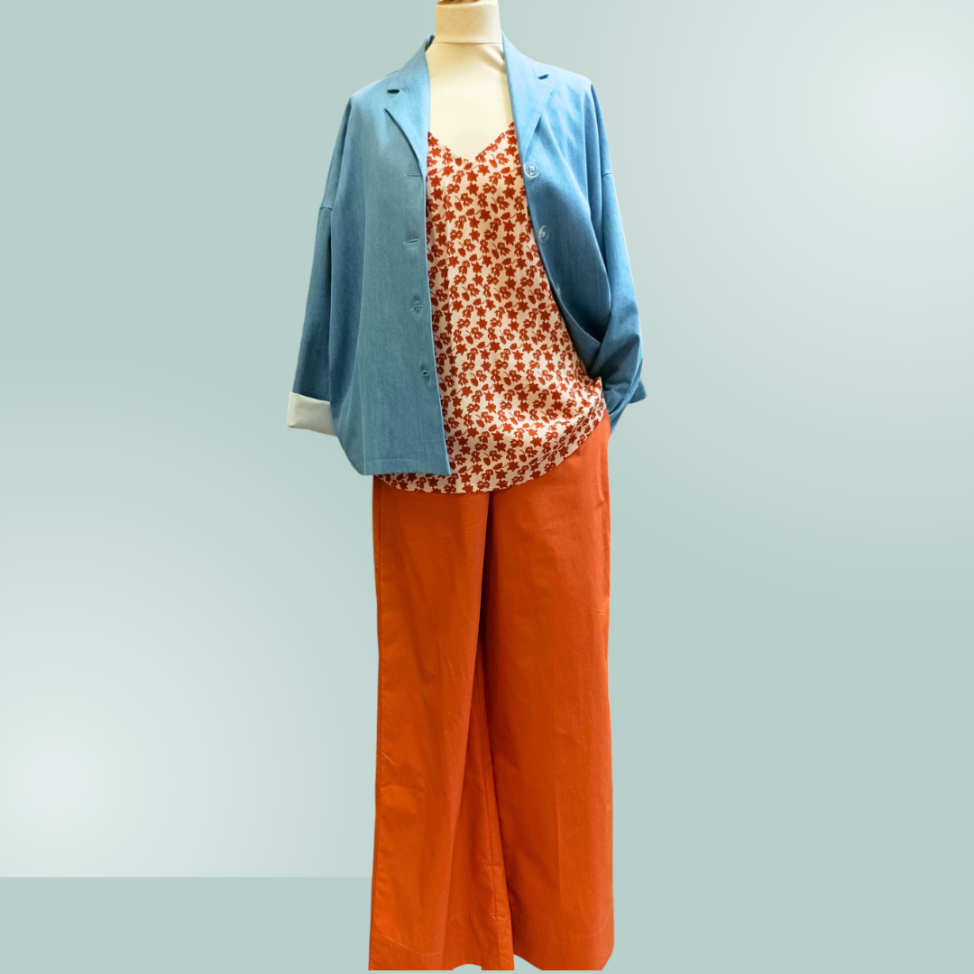 Copia di Green Yellow Fashion Sale Minimalist Video Instagram Post (2)