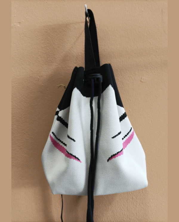Borsa secchiello in tessuto con tracolla